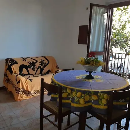 Casa Mena Badolato